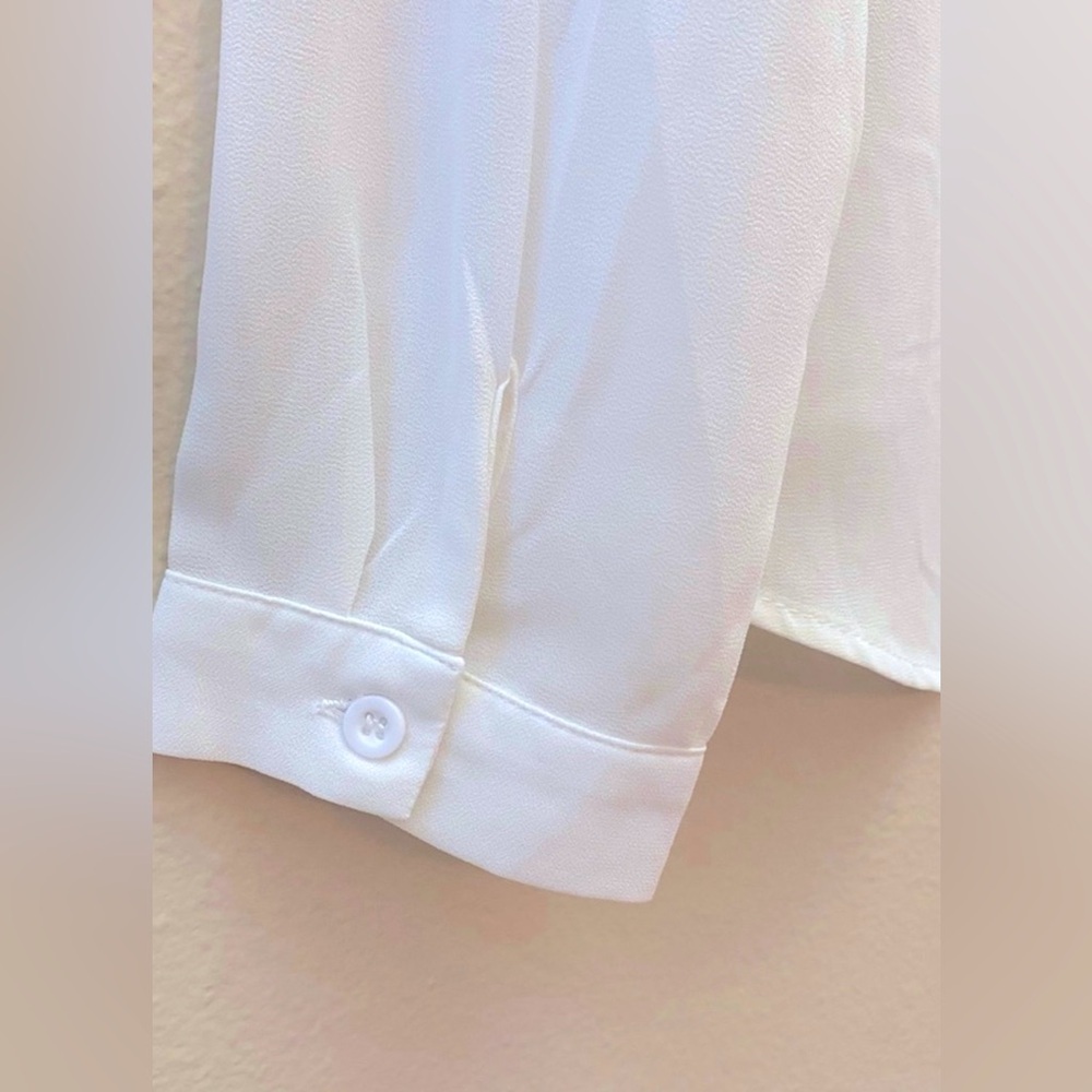 š¤TOBI white sheer blouse top NWOTš¤size S - Picture 5 of 7